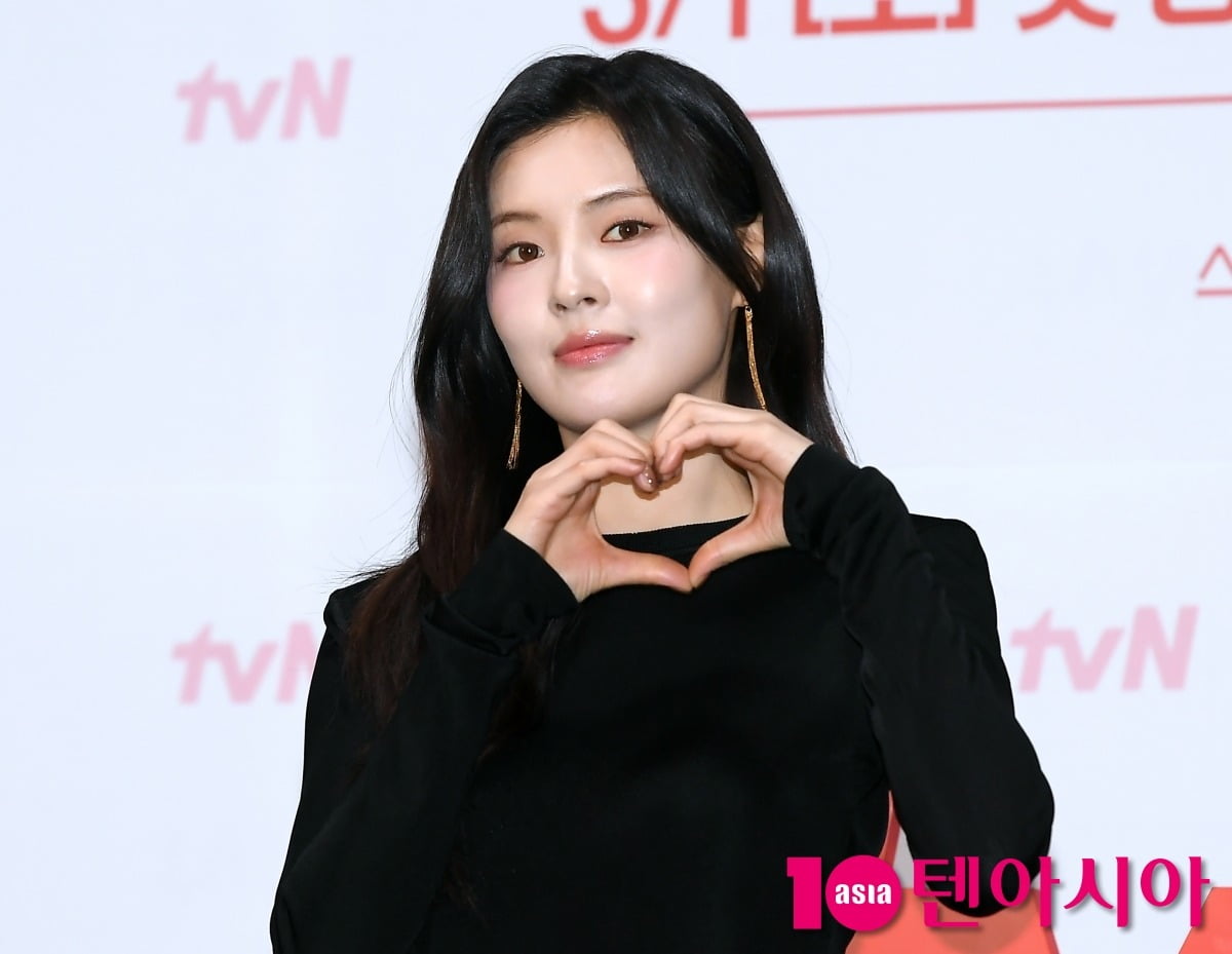 '♥이광수와 8년 열애' 이선빈, 기쁜 소식 전했다…"제 목소리로 직접 알려 뜻 깊어"