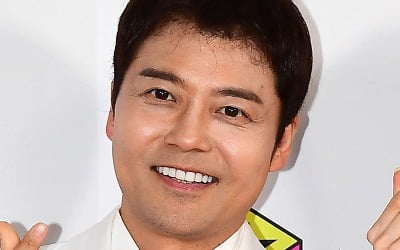 전현무, 영혼의 짝꿍 찾았다…상대는 유명 셰프, "집 밖에 잘 안 나가" ('전현무계획2')