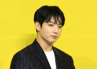 BTS 정국, 3달 만에 또 '주거침입' 당했다…40대 여성 현행범 체포