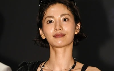 오렌지캬라멜 눈에 훤한데…나나, 데뷔 16년 만에 솔로가수 데뷔