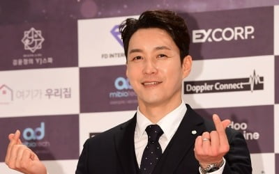 '17살 연하♥' 심형탁, 육아 고충 토로했다…"코피 흘릴 정도로 힘들어" ('톡파원')