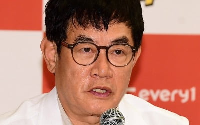 '65세' 이경규, 결국 져격 당했다…"예능계 퇴물, SBS 감 없어" ('마이턴')