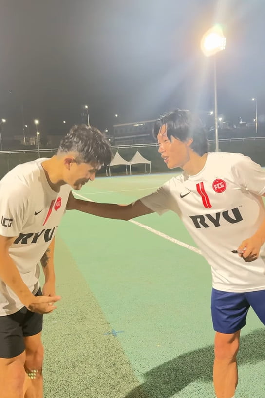 사진=류준열 SNS