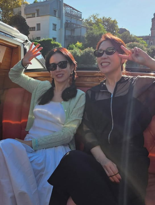 사진=손예진 SNS