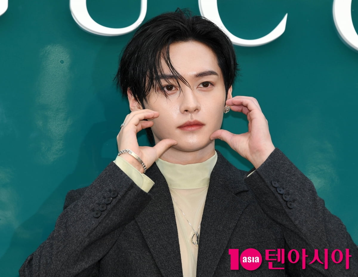 스트레이키즈 리노, 머리부터 발끝까지 센스 가득...플러팅 눈빛[TEN포토+]