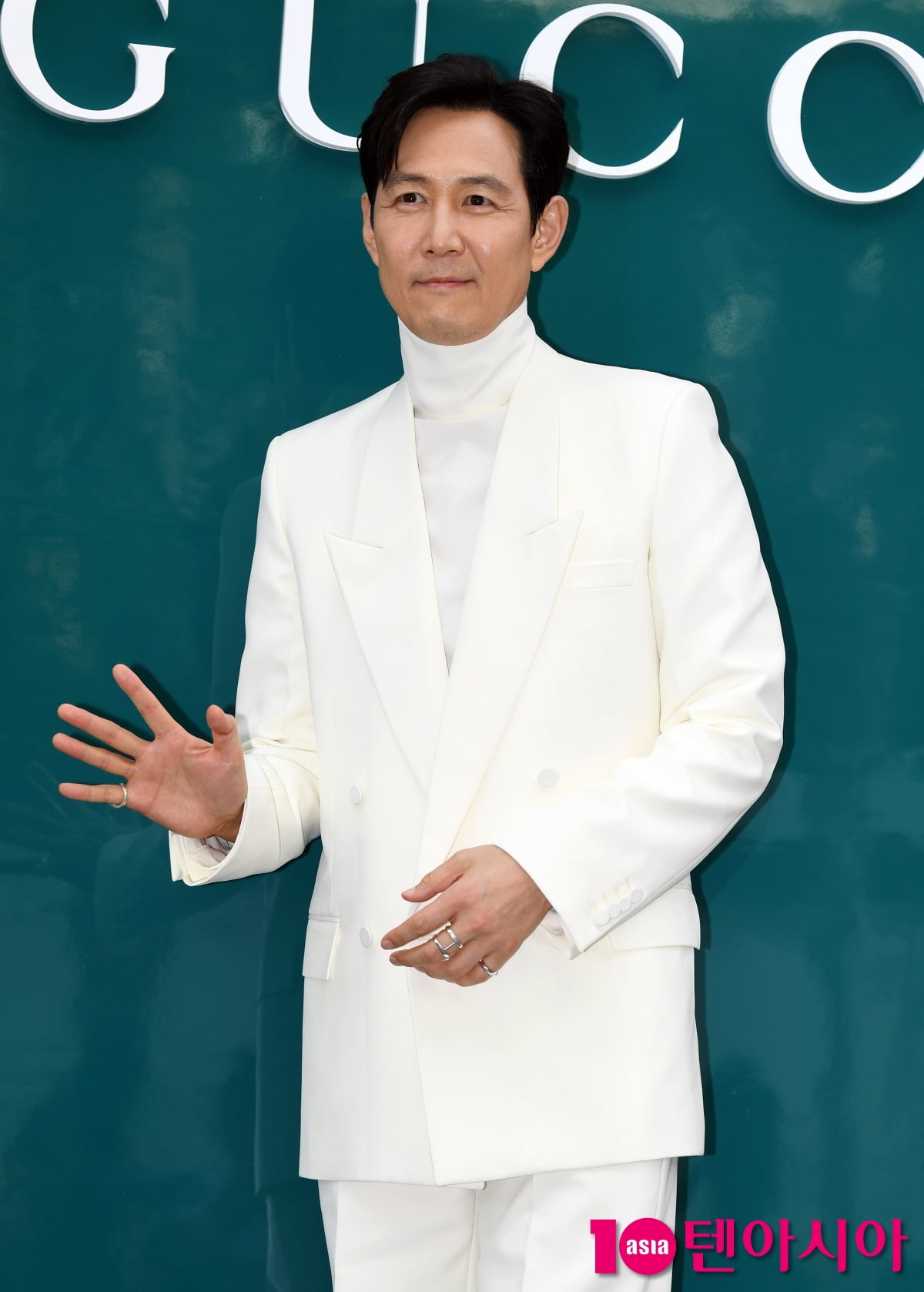 이정재, 화려한 순백의 슈트[TEN포토+]