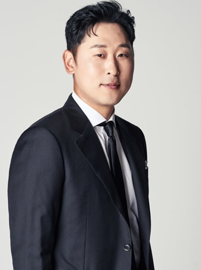 [공식] '90억 연봉' 윤석민, 기쁜 소식 전했다…박세리 구단 코치, "신중한 고민 끝 수락" ('야구여왕')