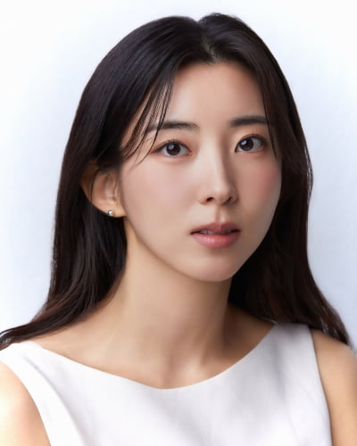 Former 4minute Member Kwon So-hyun Rejoins Cube Entertainment as an Actress
