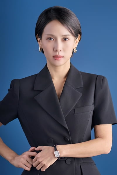 조여정 "기 빨렸다"…숨을 곳 없던 '밀착 인터뷰'에 맞다이로 응수('살인자 리포트') [TEN인터뷰]