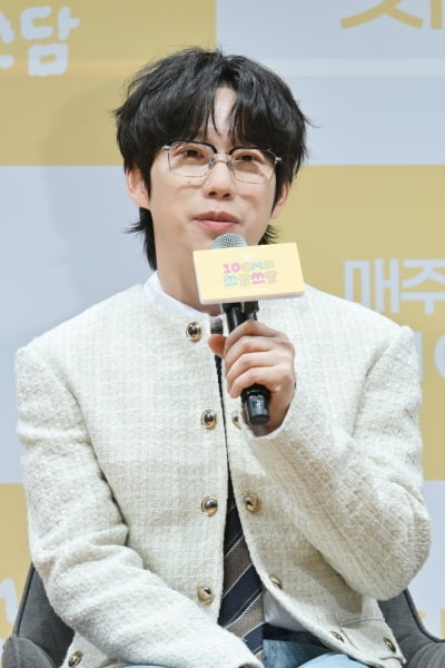 [종합] 시청률 0%대인데…10cm 권정열 "박보검보다 취약하지만, 이문세 초대하고파" ('더시즌즈')