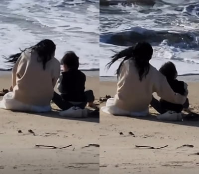 대박 터뜨린 고현정, 아이와 해변 데이트…머리 넘겨주는 '스윗 마마'