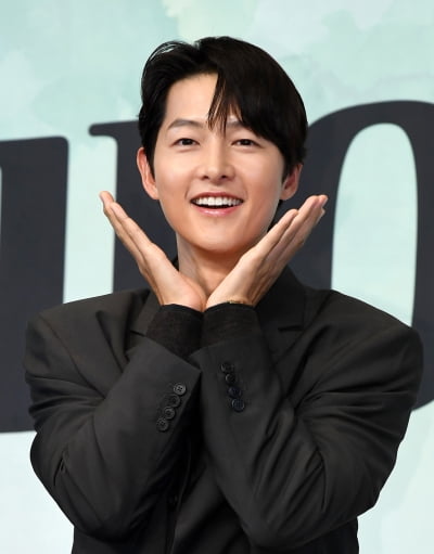 송중기, ♥케이티는 어쩌고…"천우희와 얼굴 합 잘 맞는다고, 기분 좋아" ('나래식')