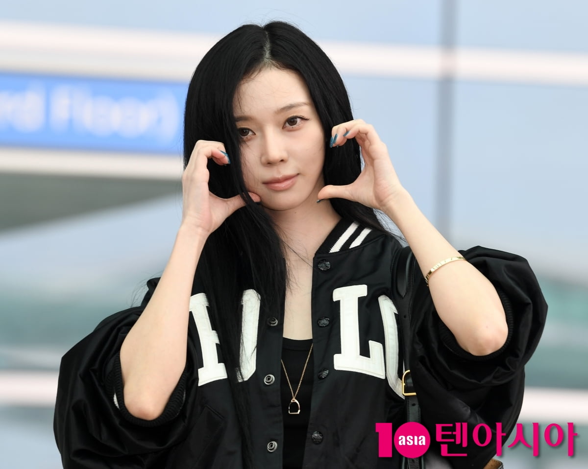 에스파 윈터, 오늘도 이쁨 한가득...인형이 걸어가네[TEN포토+]