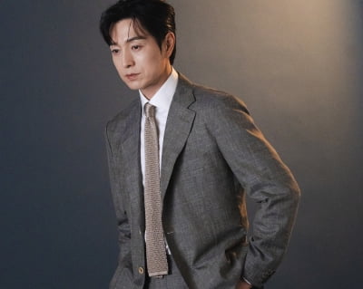 정성일, '1살 연하' 조여정에 호칭은 '선생님'…"모난 행동 안 해"('살인자 리포트') [인터뷰②]