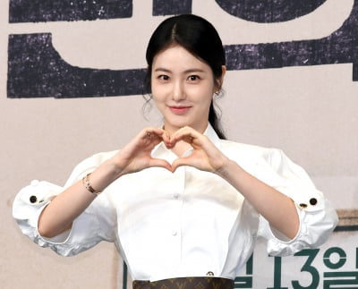 신예은, 인형이 따로없네...매력적인 하트[TEN포토+]