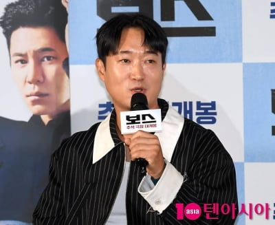 배우 조우진, 11일(어제) 부친상…대구서 조문객 맞고 있어
