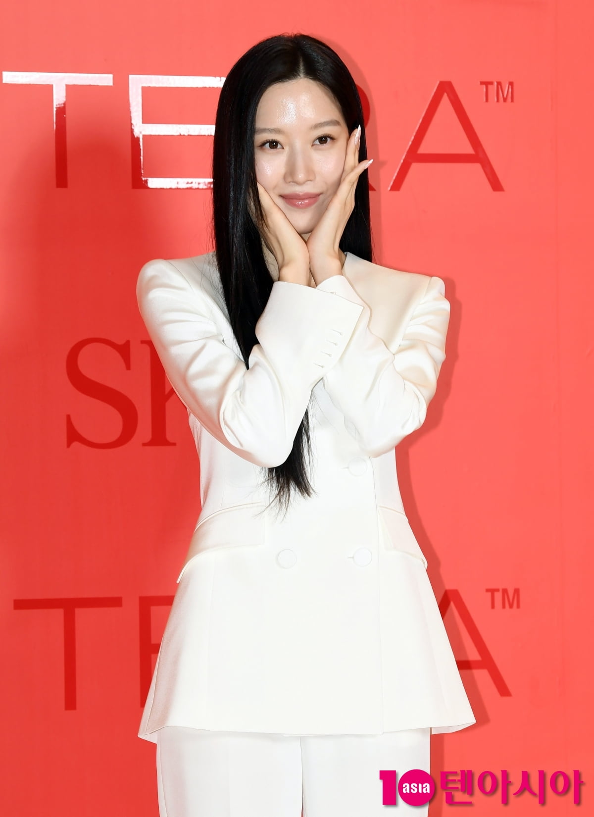 문가영, 빛나는 미모에 눈이 부셔...천사가 따로 없네[TEN포토+]