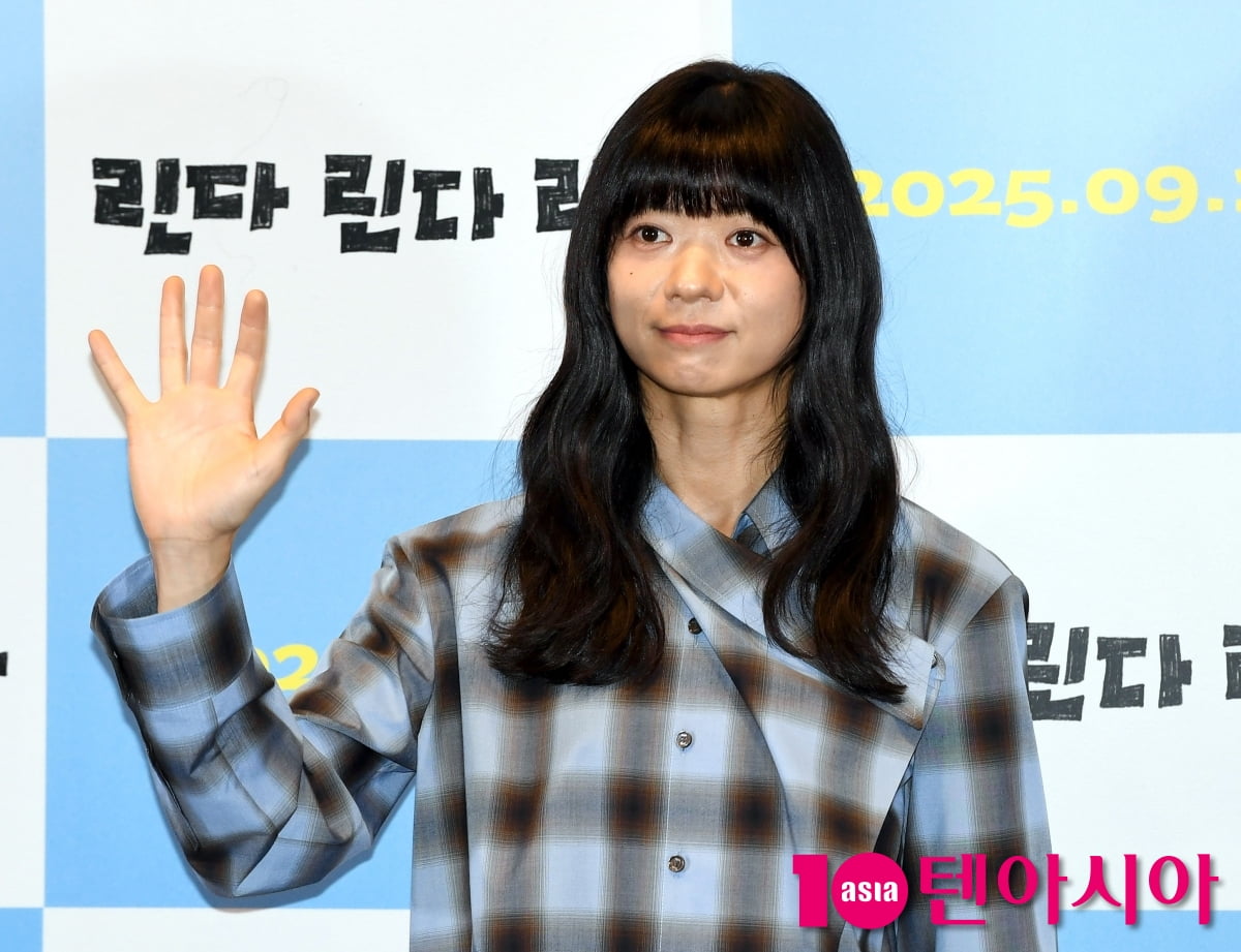 세키네 시오리, 포토타임은 시크하게[TEN포토+]