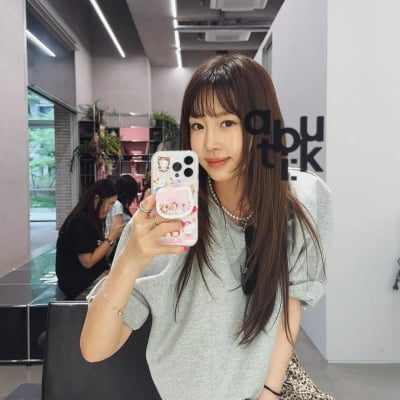'46세' 강예원, 나이 안 믿기는 역대급 동안 미모…청순함+귀여움 폭발