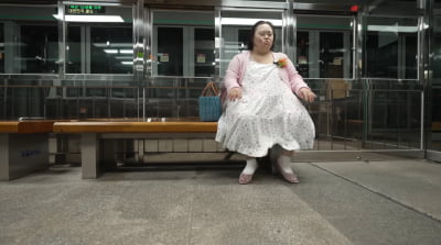 '한지민 언니' 정은혜, 데이트 중 남편 잃어버렸다…"나 버리고 가버린 줄"('니얼굴')