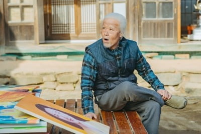그 누구도 못 알아봤다…'55세' 박희순, 6시간 특수분장 투혼 "수고로워도 유쾌해" ('컨피던스맨')