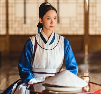 촬영 3개월 전부터 요리 학원 다녔다더니…임윤아, 제대로 터졌다 ('폭군의 셰프')