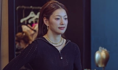 이엘, 갑질하더니 꼴 좋네…공식석상서 굴욕 당하고 명품 광고 뺏겼다 ('내스타')