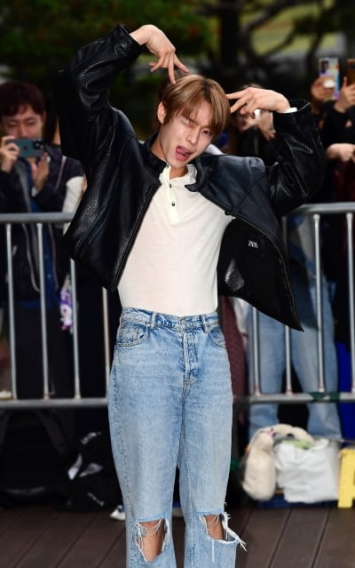 6년 전 '프듀' 하차 했던 유명 연습생, 깜짝 근황 전했다…신곡 발표 앞두고 비주얼 필름 공개