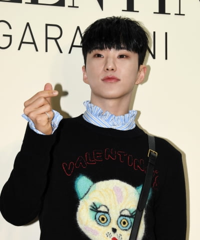 세븐틴 호시, 잠비아 교육 환경 개선 위해 1억원 기부