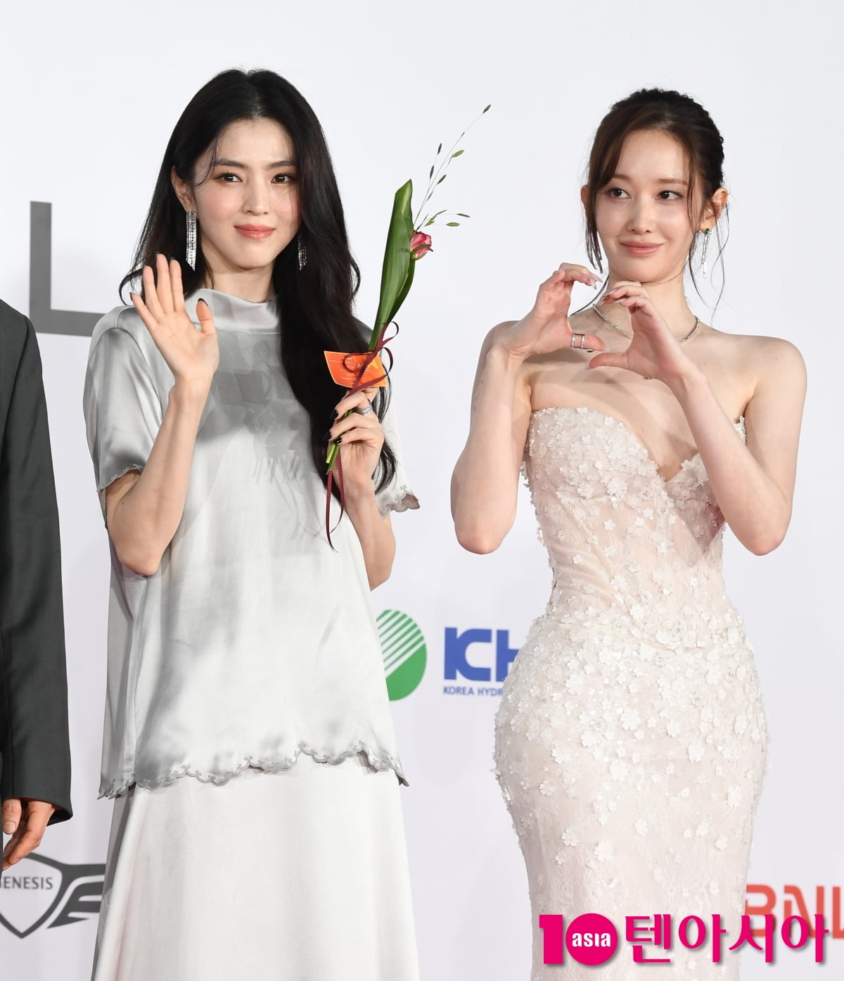 'BIFF' 한소희-전종서, 예쁜애 옆에 또 예쁜애[TEN포토+]