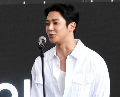 'BIFF' 로운, 오늘도 잘생김이 넘쳐 흘러[TEN포토]