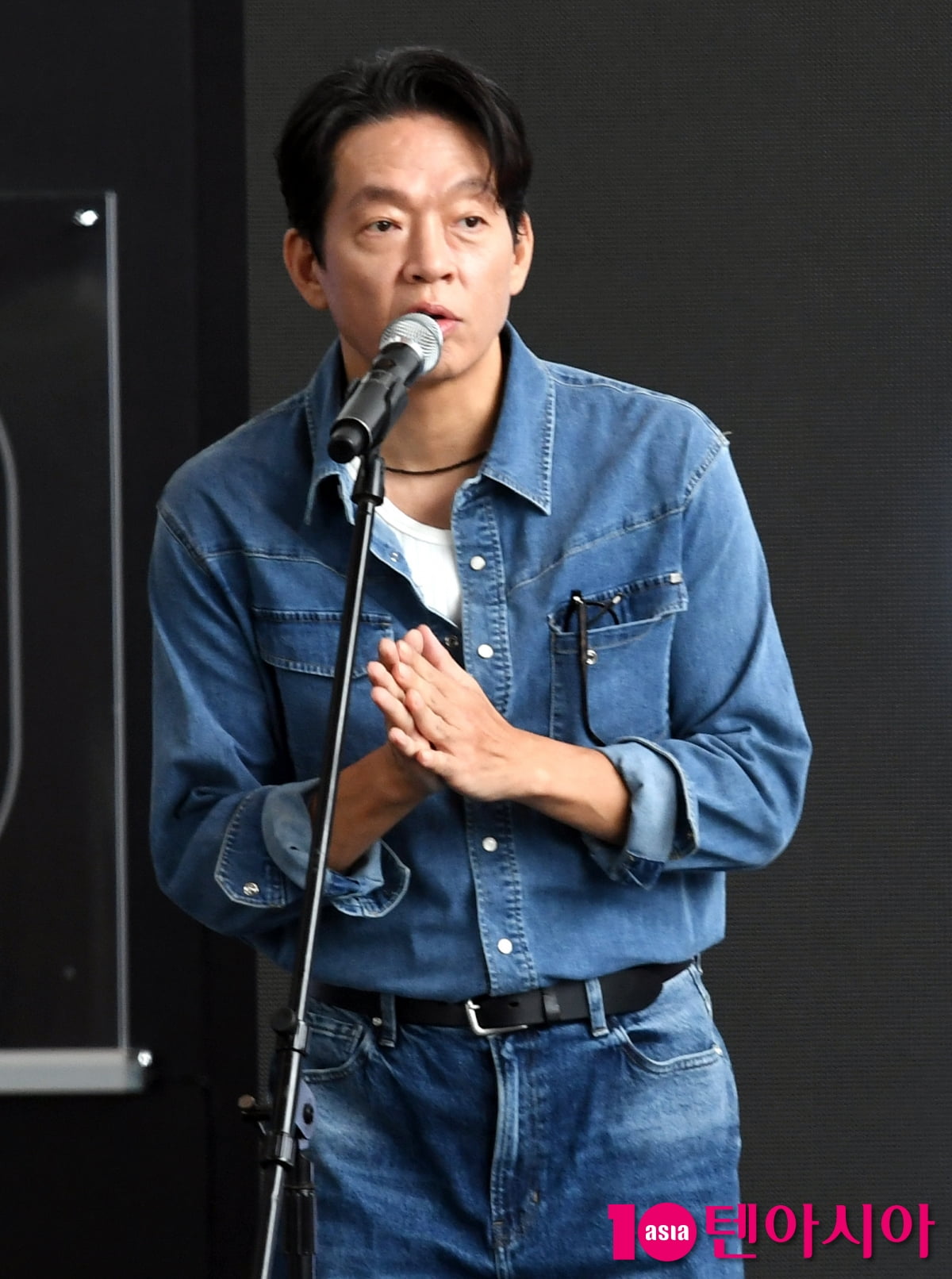 'BIFF' 박지환, 청청패션도 완벽하게 소화[TEN포토]