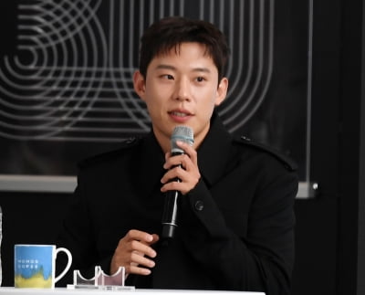 俳優キム・ソンチョル、釜山で映画『プロジェクトY』オープントークに参加