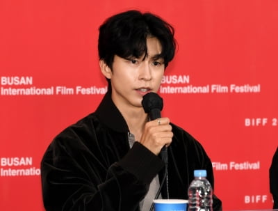 홍경, 일본어 대사 잘해놓고…"월등하지 않아 낯간지러워"('굿뉴스') [BIFF]