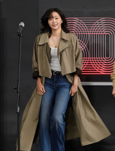 'BIFF' 김다미, 청바지+흰티만 입어도 빛나...가을을 입다[TEN포토]