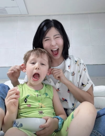 '필기시험 30번' 사유리, 올해 목표 또 멀어졌다…준비 5개월 째인데