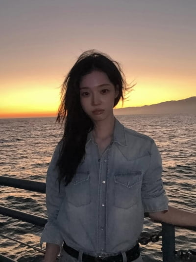 '24세' 에스파 윈터, 장꾸미 넘치는 귀여운 일상…보기만 해도 미소 나오는 미모
