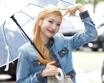 조이, 아슬아슬한 초미니...오늘도 이쁨[TEN포토+]