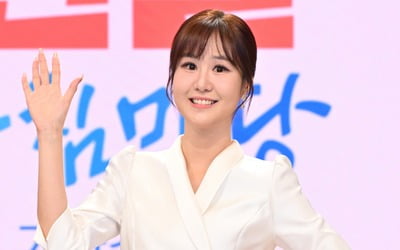 윤수현, 金 아침 활력 담당한다…1만회 맞은 '아침마당'서 "기본 충실, 내 색깔 선명히"