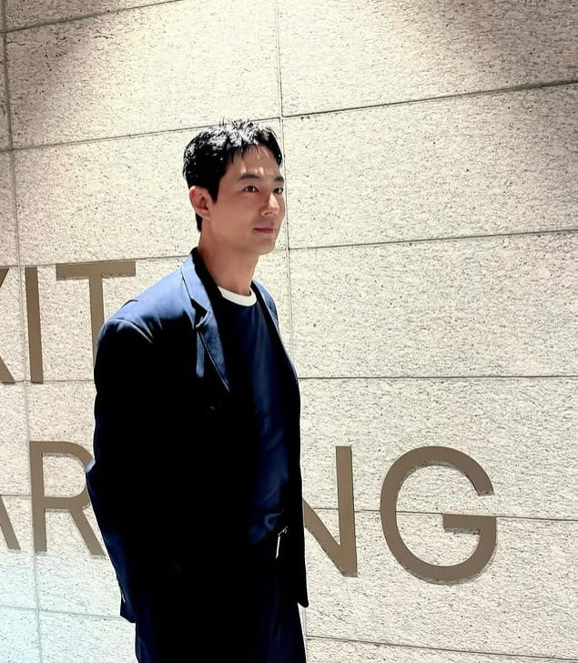 사진=조인성 SNS