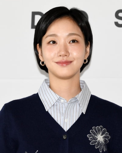 김고은, 제대로 사고쳤다…공개 2주차에 넷플릭스 5위→화제성 2위 차지 ('은중과 상연')[TEN이슈]