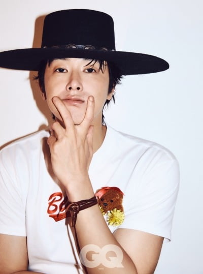 '39세' 유노윤호, 논란 지우고 20주년에 승승장구…"자신을 리브랜딩 하자는 목표 세워"