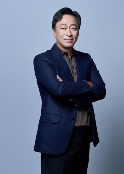 Actor Lee Sung-min Reflects on His Role in 'No Choice' and His Career Journey