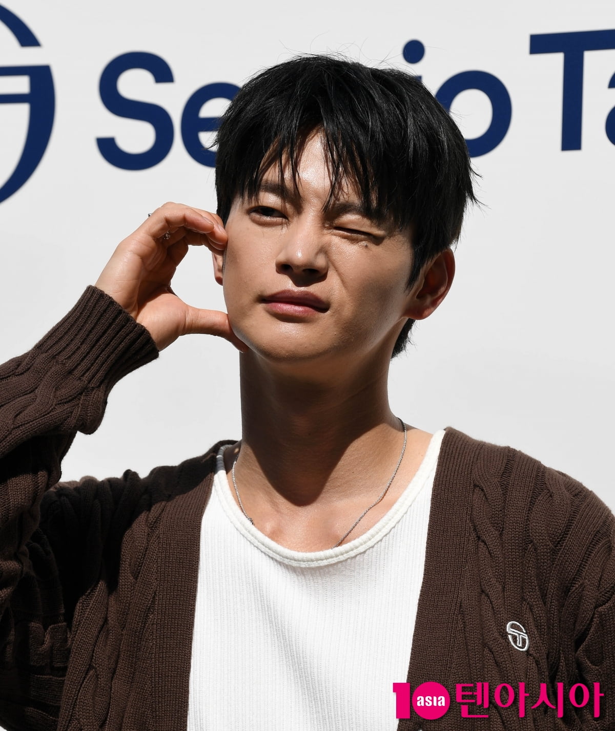 서인국, 머리부터 발끝까지 센스 가득...치명적인 윙크[TEN포토+]