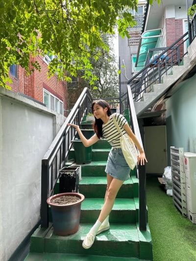 25세 노윤서, 남주혁과 '핑크빛♥' 앞두고…청량한 여름 무드 자랑한 여신 비주얼