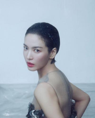 '43세' 송혜교, 숏컷도 소화하는 압도적인 비주얼…대한민국 최고 여배우의 위엄