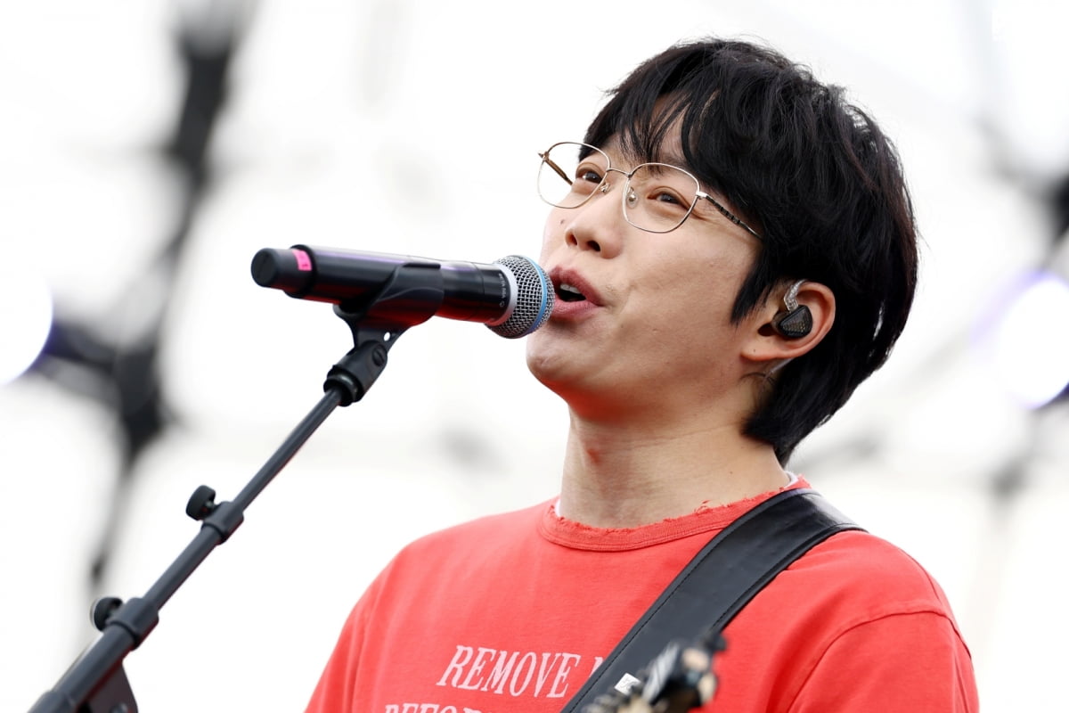 가수 10CM/사진=변성현 한경닷컴 기자 byun84@hankyung.com