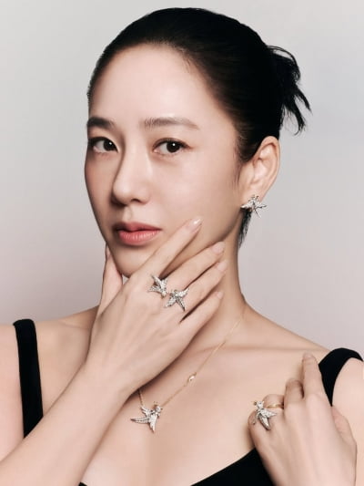 '연 매출 1300억 재력가♥' 52세 박주미, 나이 안 믿기는 압도적인 미모…'20년은 어려보여'
