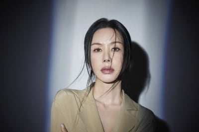 도태되기 싫은 엄정화, 후배들에 영감 얻었다…"김민하 너무 좋아, 박지현 인상 깊어" ('금스타')[TEN인터뷰]