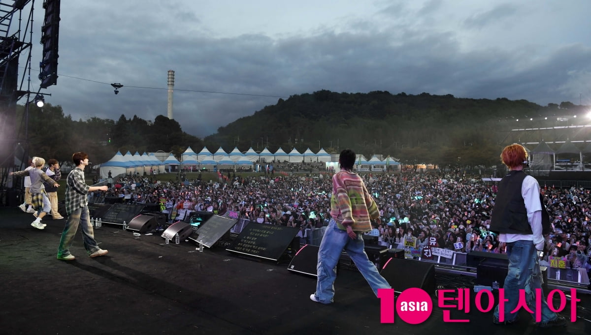 'ATA' 투어스, 눈부신 비주얼[TEN포토+]
